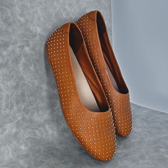 Beek Swiftlet Stud Ballet Slipper TAN - Picture 8 of 10